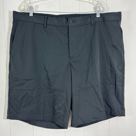 Nike Other - NWT Nike Flex Golf Shorts Mens Black Standard Fit Flat Front Size 42
